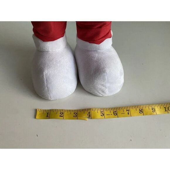 Disney Valentine's Mickey Mouse in Heart Outfit Greeter Porch Entrance NEW - Picture 14 of 14